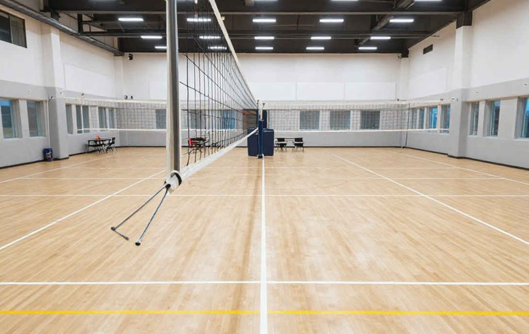 Nebraska quét sạch Creighton và cột mốc 15.405 khán giả: Chiến thắng được dựng từ những khoảng trống