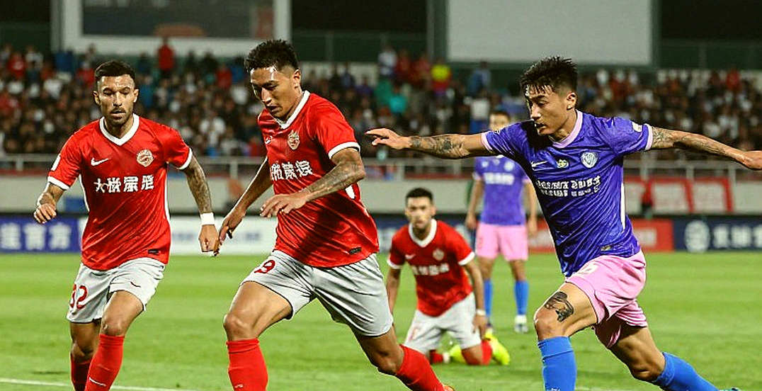 Việt Nam mất cả Phạm Gia Hưng lẫn Nguyễn Xuân Son: Khoảng trống tiền đạo ở ASEAN Cup