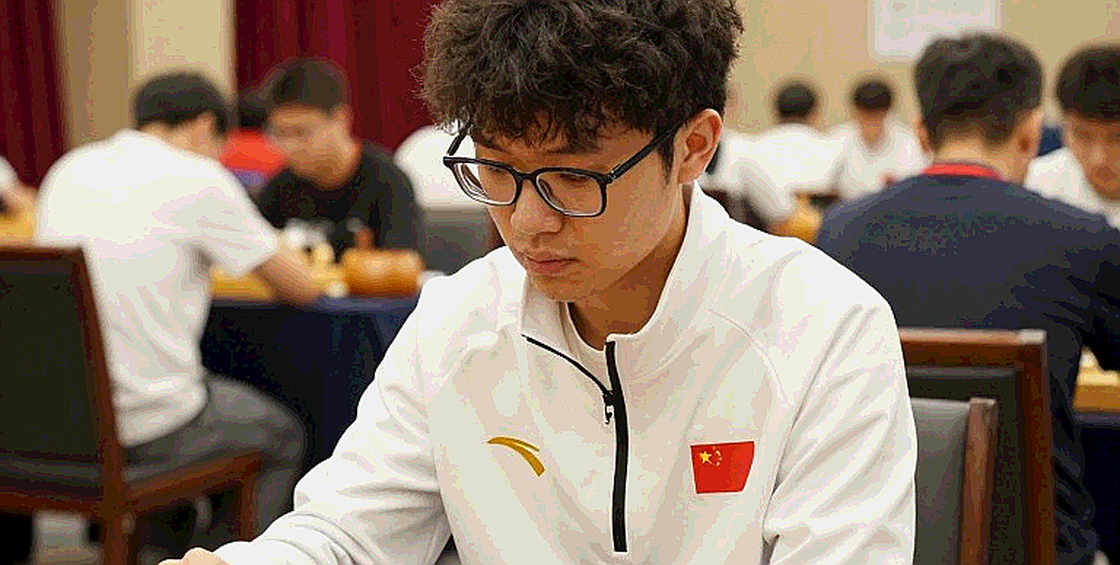 Total Chess, "Fast Classic" và khoảng lặng phía sau lời hứa về một hệ thống tính điểm hợp nhất