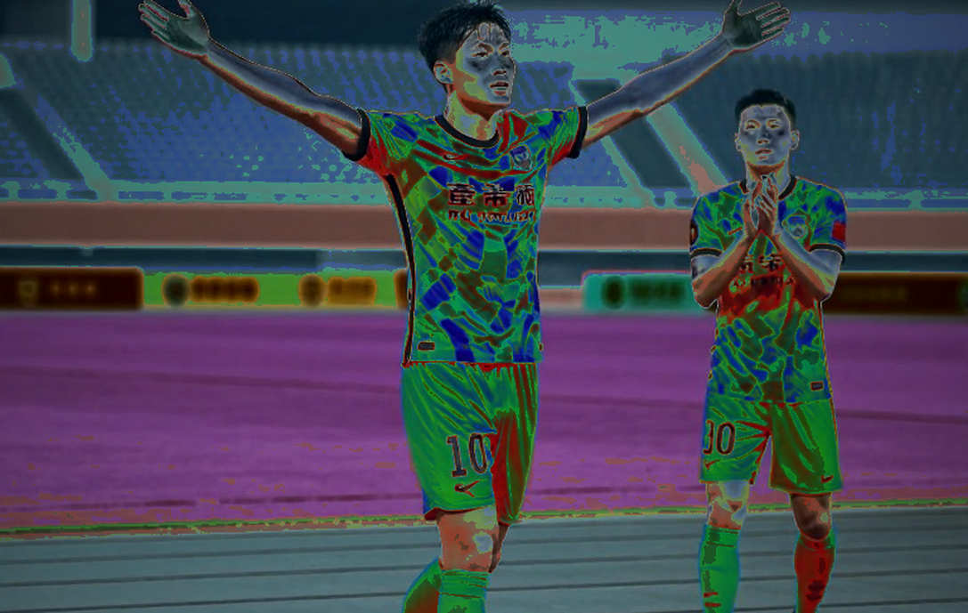 Chín chiều phân tích, một trang trắng: khi khung bóng đá chờ dữ liệu