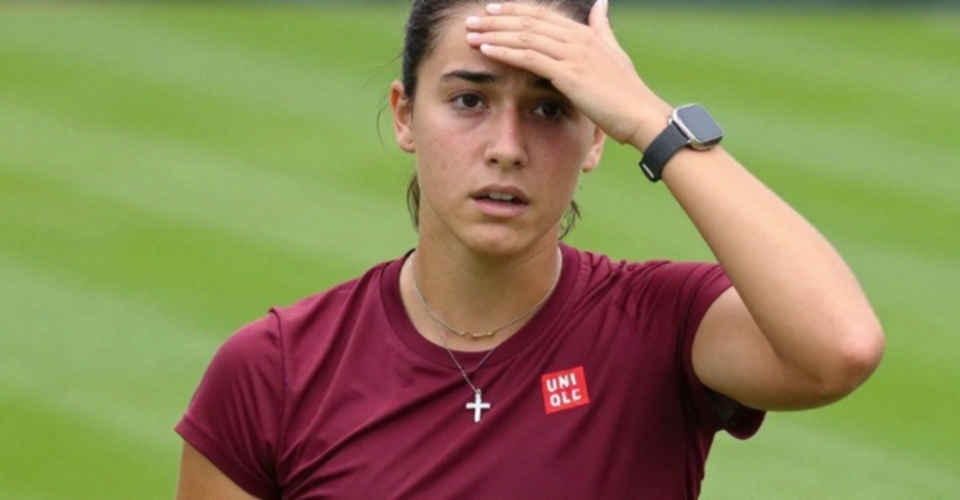 Iva Jovic tái hiện Guadalajara: nhịp đập mười bảy tuổi và tầng đất cứng chưa ai đào hết
